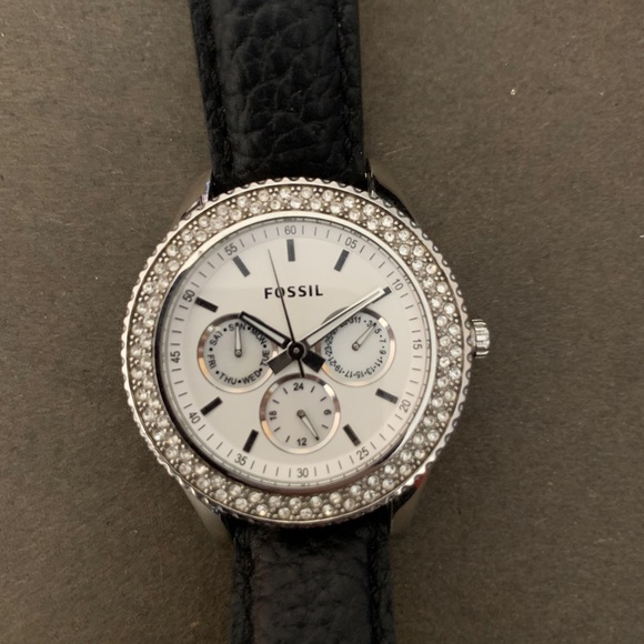 Fossil Women’s Watch - Picture 4 of 4